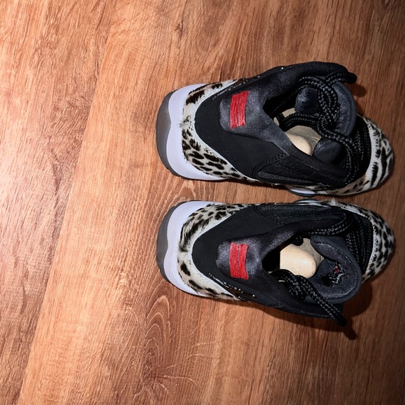 Jordan Retro 11’s - Picture 5 of 6